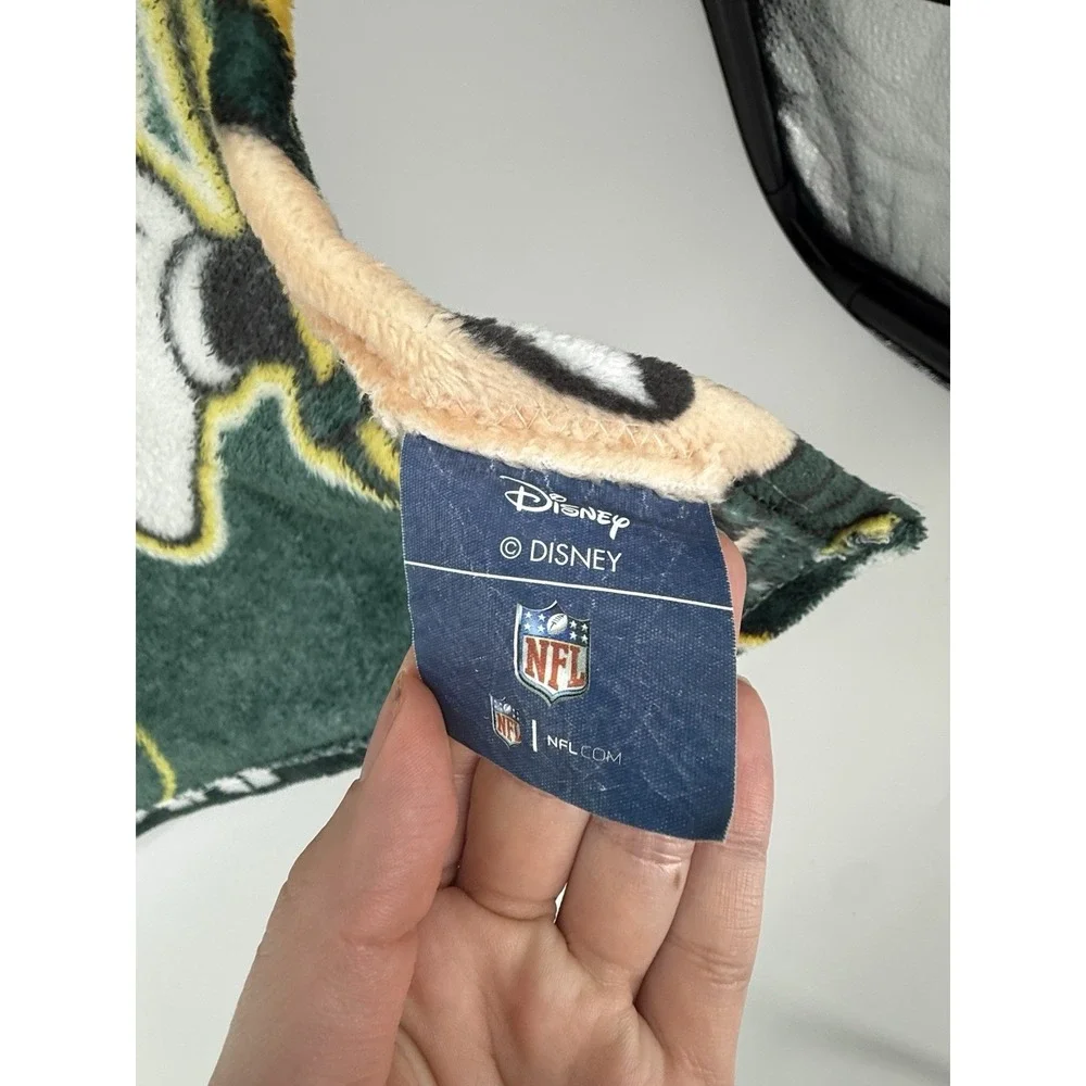 Disney NFL Green Bay Packers Mickey Mouse Throw Blanket Soft 36 X 48